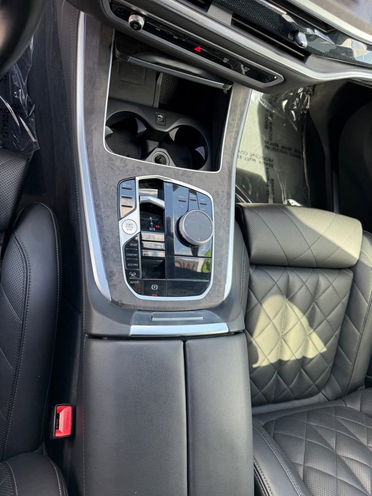 Used 2024 BMW X5 xDrive40i w/ Premium Package image 24