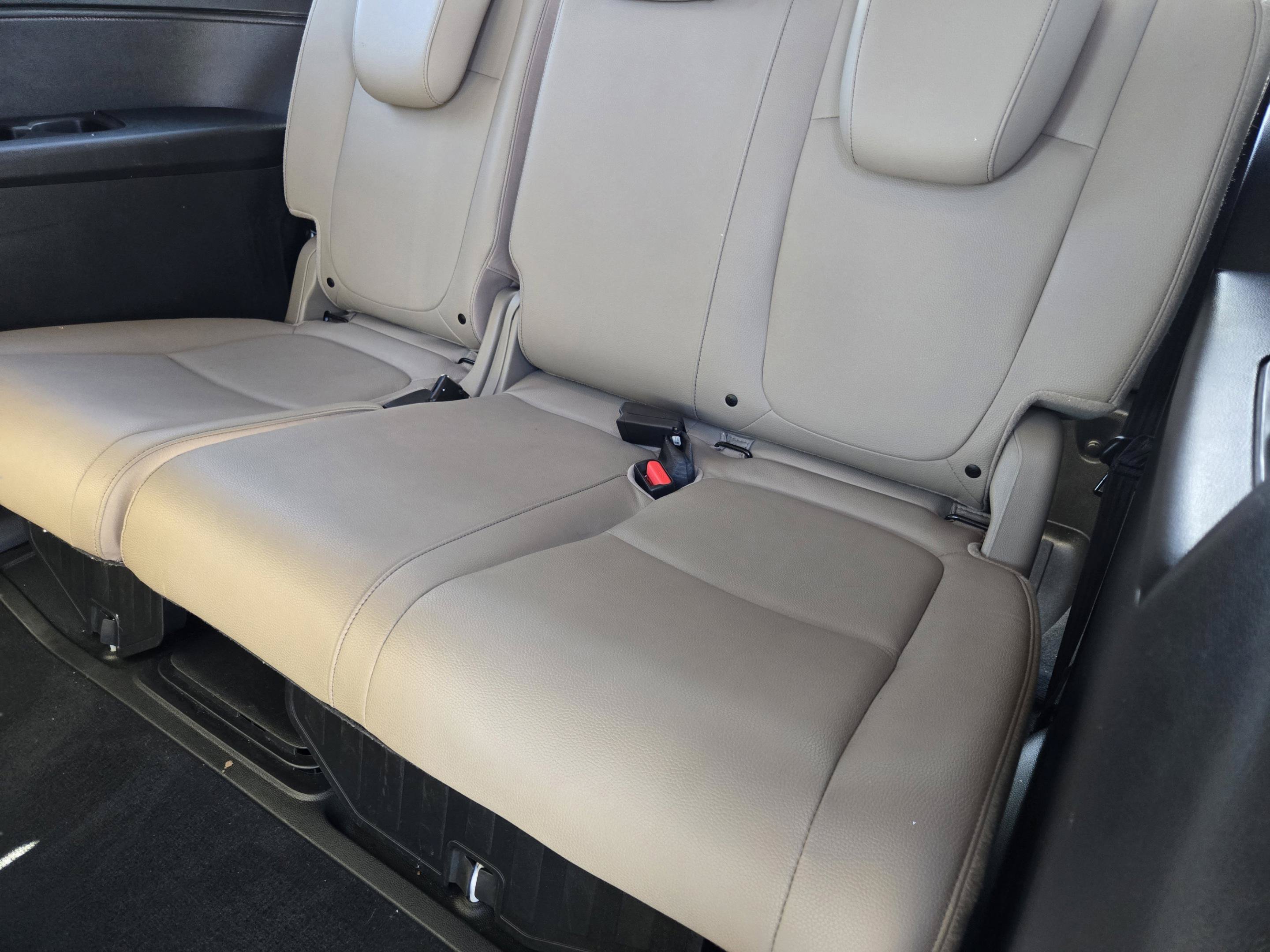 Certified 2024 Honda Odyssey EX-L image 25