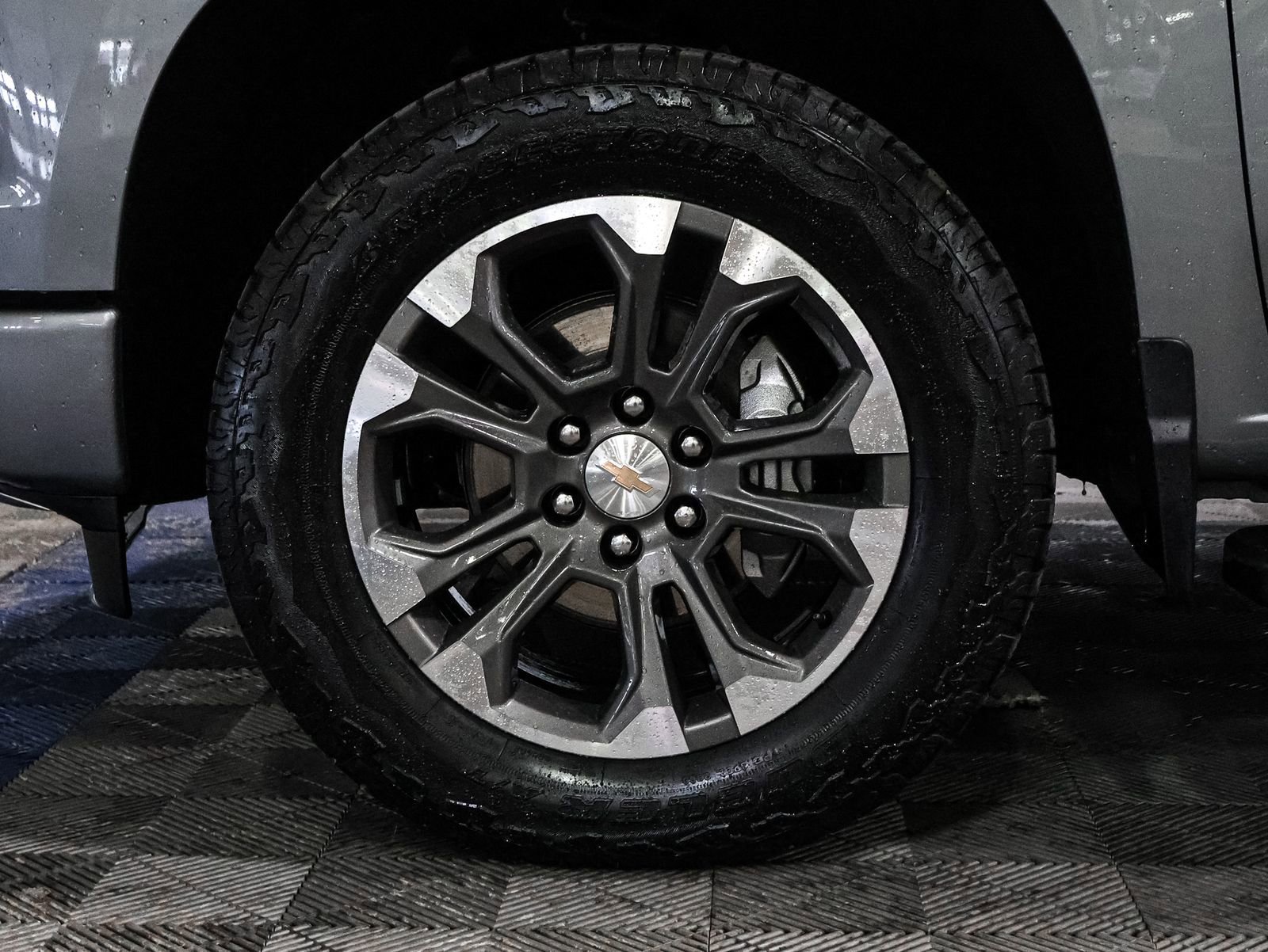 Certified 2025 Chevrolet Silverado 1500 High Country w/ Technology Package image 21