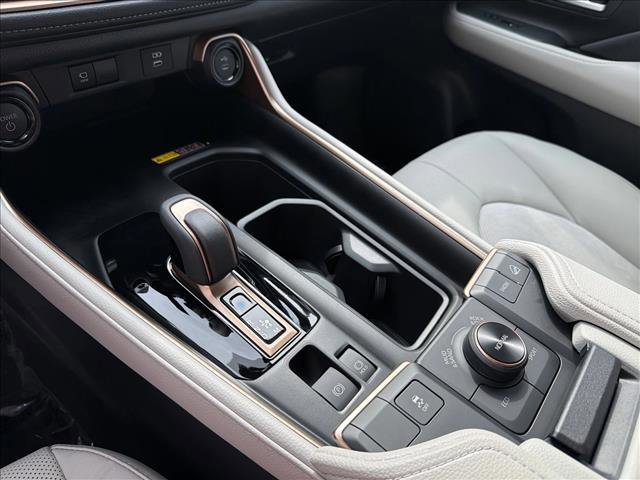 New 2026 Toyota Grand Highlander AWD Hybrid image 15