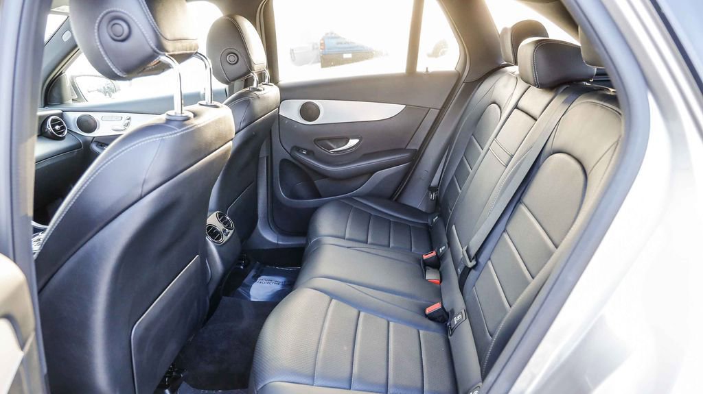 Used 2019 Mercedes-Benz GLC 300 image 22
