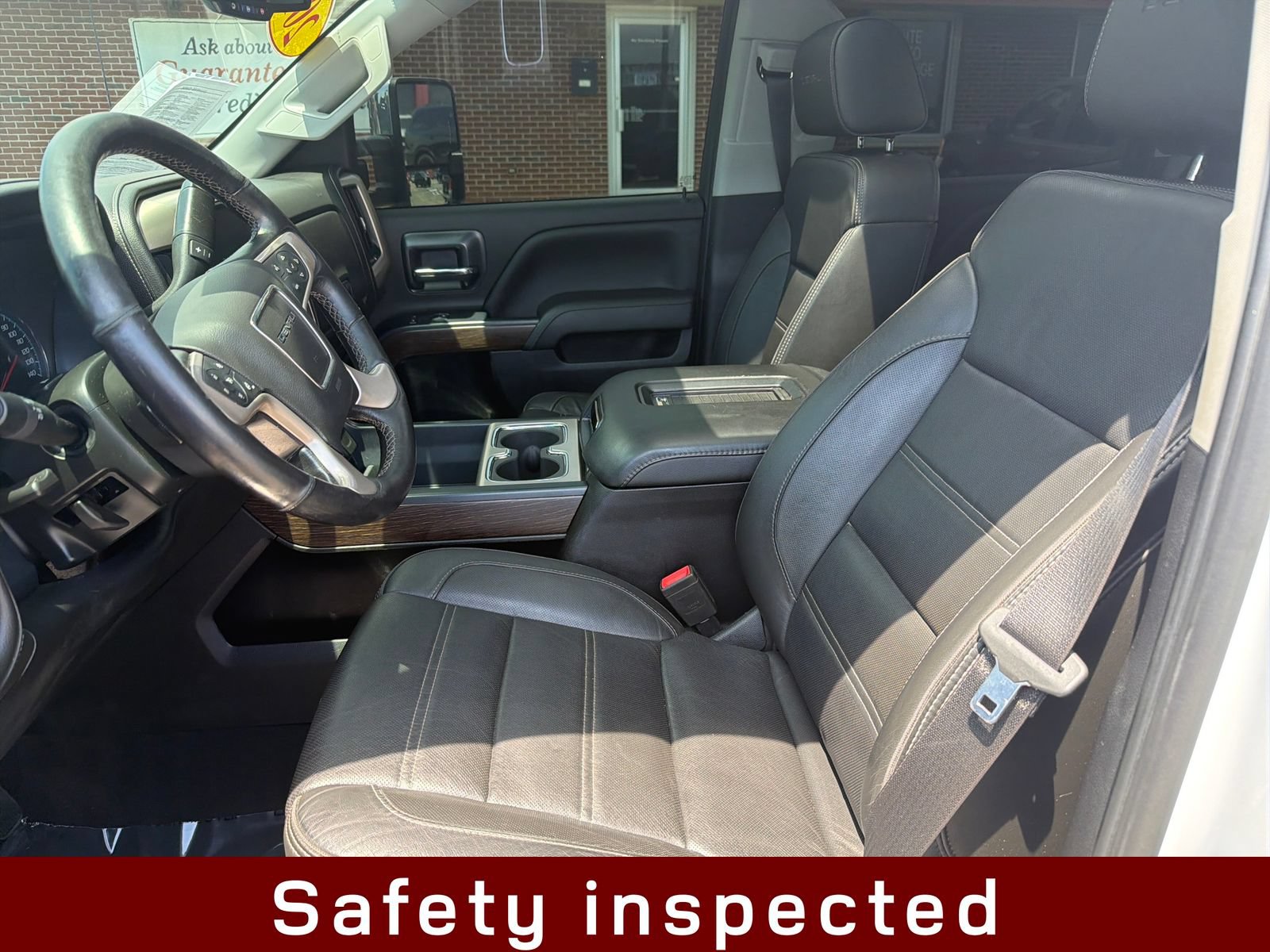 Used 2019 GMC Sierra 3500 Denali w/ Duramax Plus Package AWD/4WD image 10