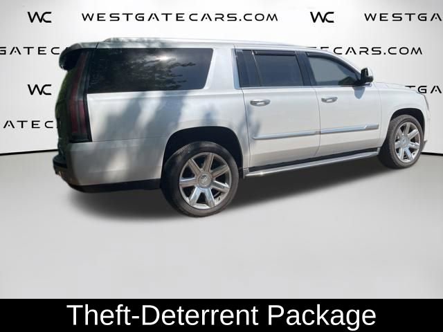 Used 2016 Cadillac Escalade ESV Luxury AWD/4WD image 5