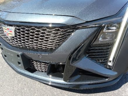 Used 2026 Cadillac CT5 V Blackwing w/ Precision Package RWD image 7