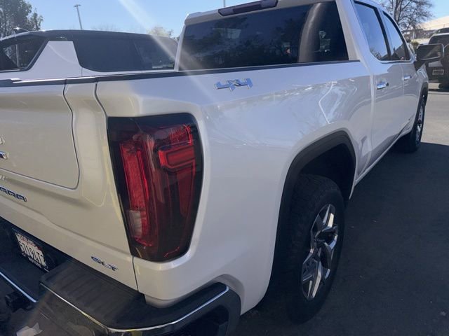 Used 2022 GMC Sierra 1500 SLT w/ SLT Convenience Package image 3
