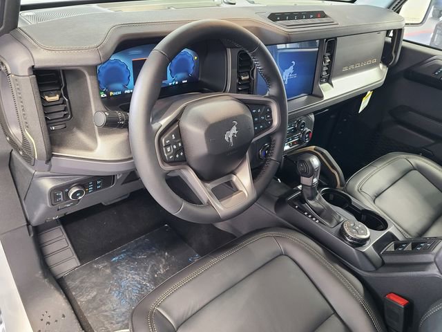 New 2025 Ford Bronco Badlands AWD/4WD image 14
