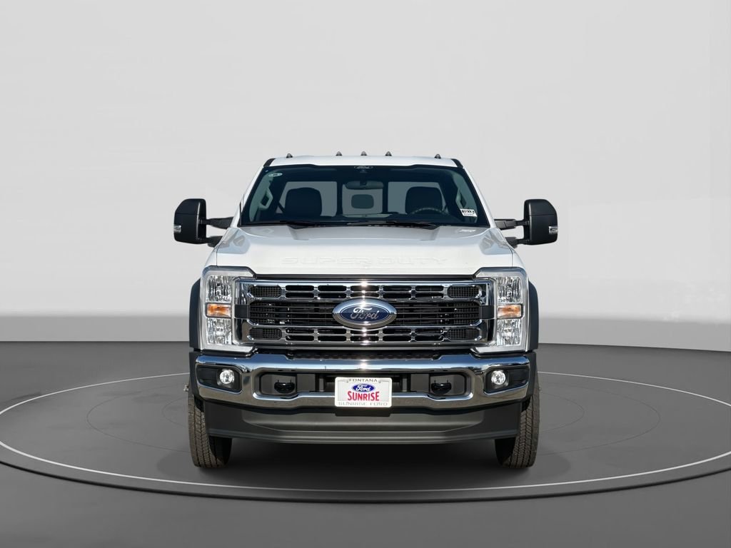 New 2026 Ford F550 2WD SuperCab Super Duty image 3