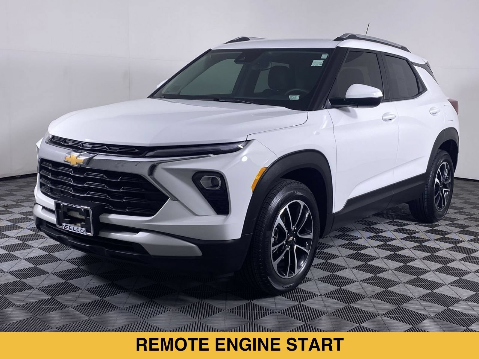 Certified 2025 Chevrolet TrailBlazer LT w/ LT Cold Weather Package FWD image 16