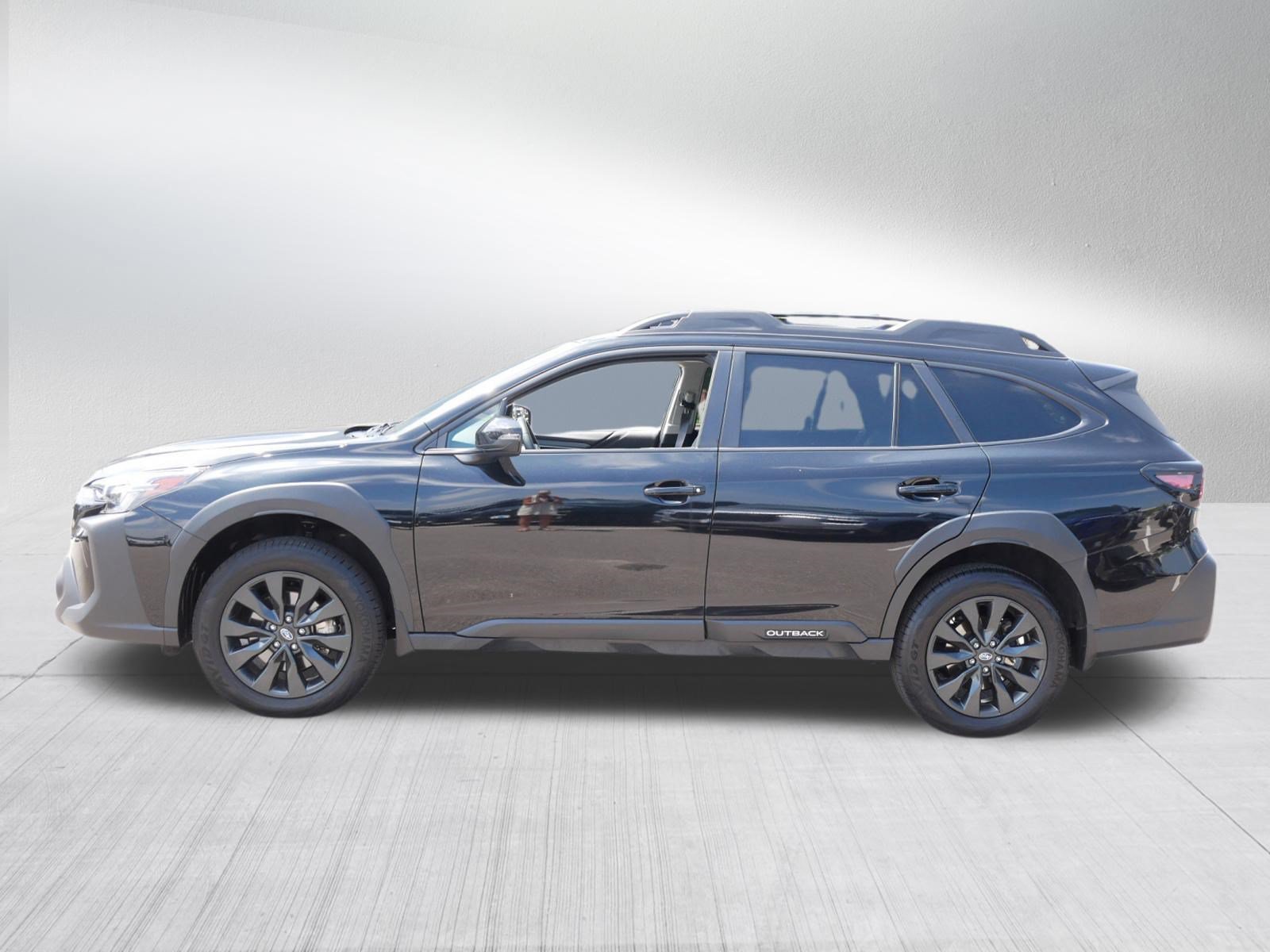 Certified 2023 Subaru Outback Onyx Edition XT AWD/4WD image 4