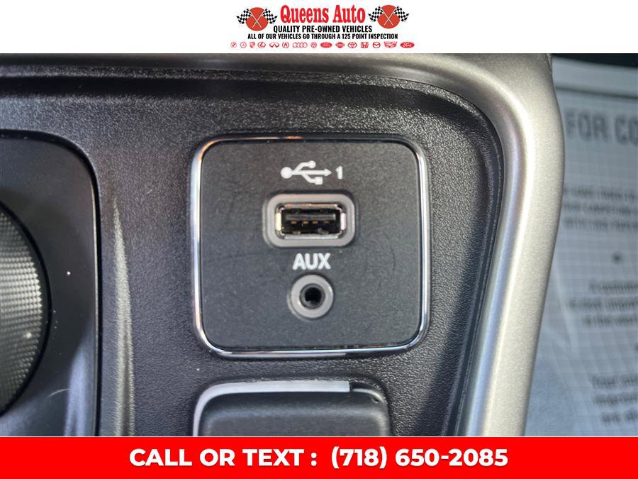 Used 2020 Jeep Compass Latitude image 42