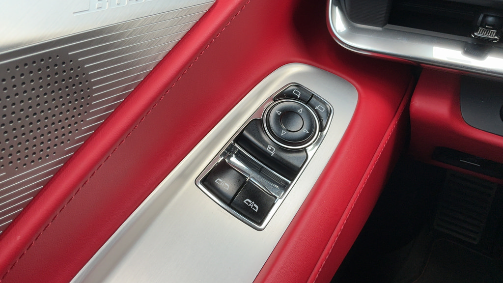 Used 2020 Chevrolet Corvette Stingray Premium Cpe w/ 3LT Preferred Equipment Group RWD image 10