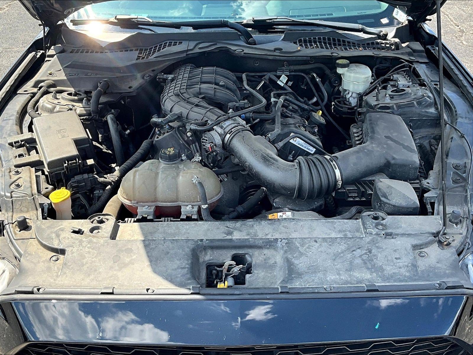 Used 2016 Ford Mustang Coupe RWD image 28
