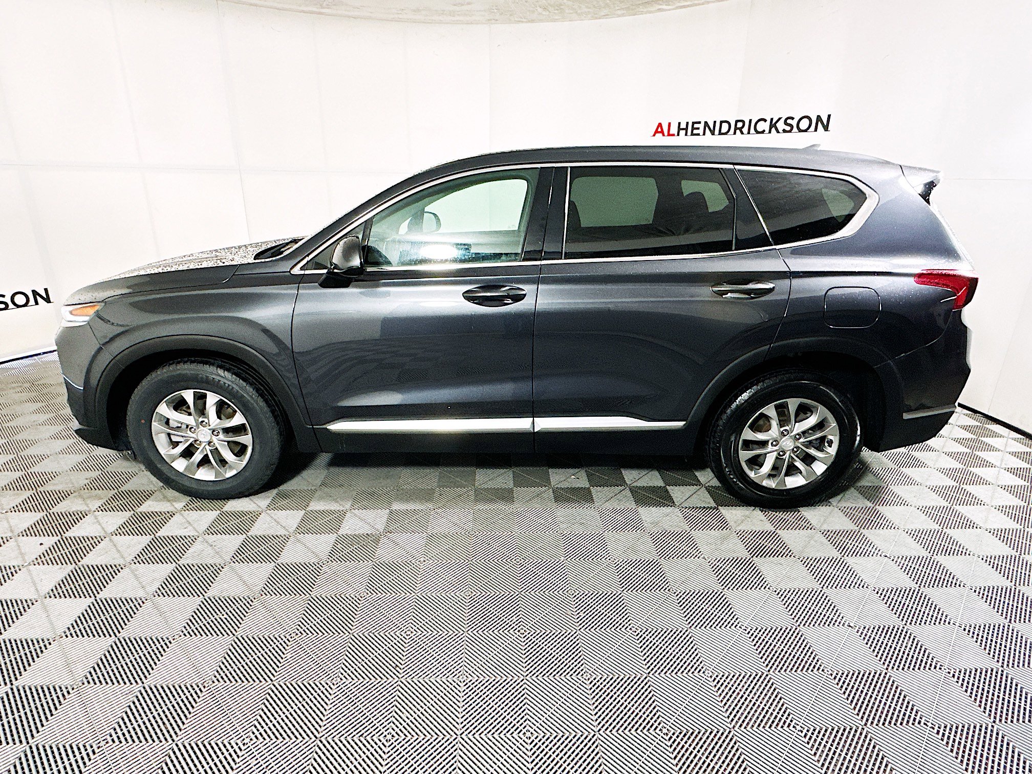 Used 2020 Hyundai Santa Fe SEL image 6