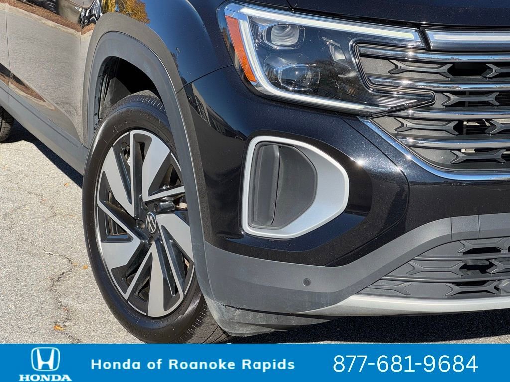 Used 2024 Volkswagen Atlas SE image 42