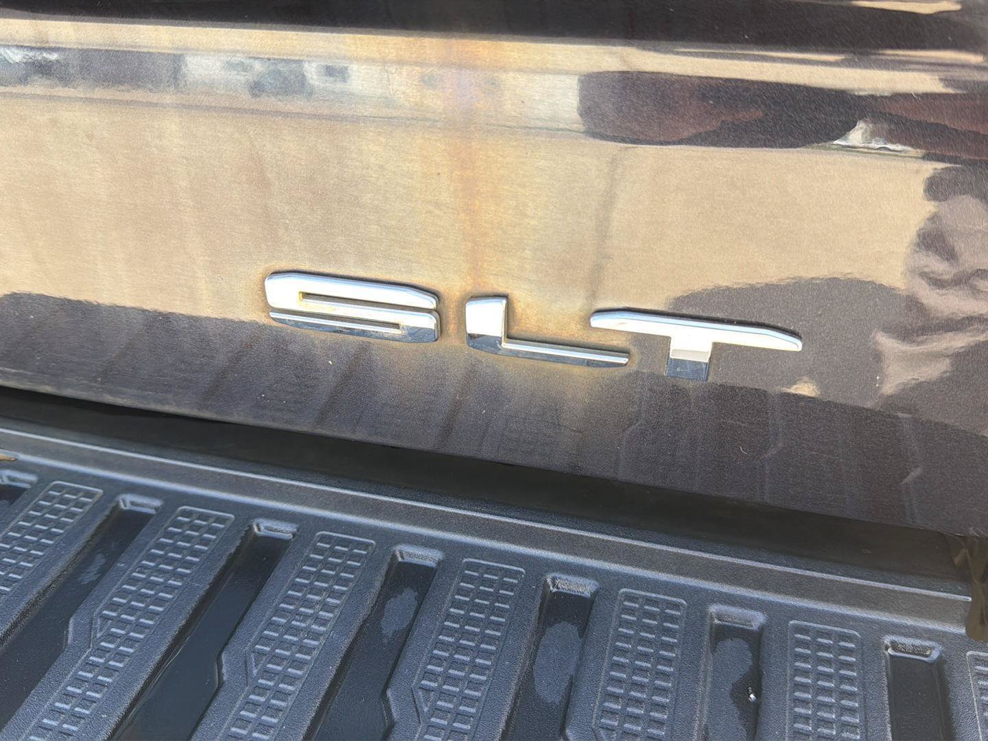 Used 2025 GMC Sierra 1500 SLT AWD/4WD image 38