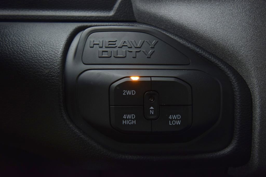 New 2026 RAM 3500 Tradesman AWD/4WD image 21