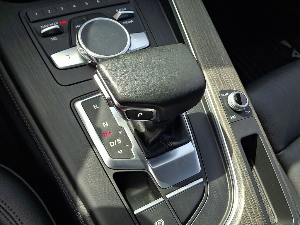Used 2019 Audi A4 2.0T Premium Plus w/ Premium Plus Package AWD/4WD image 16