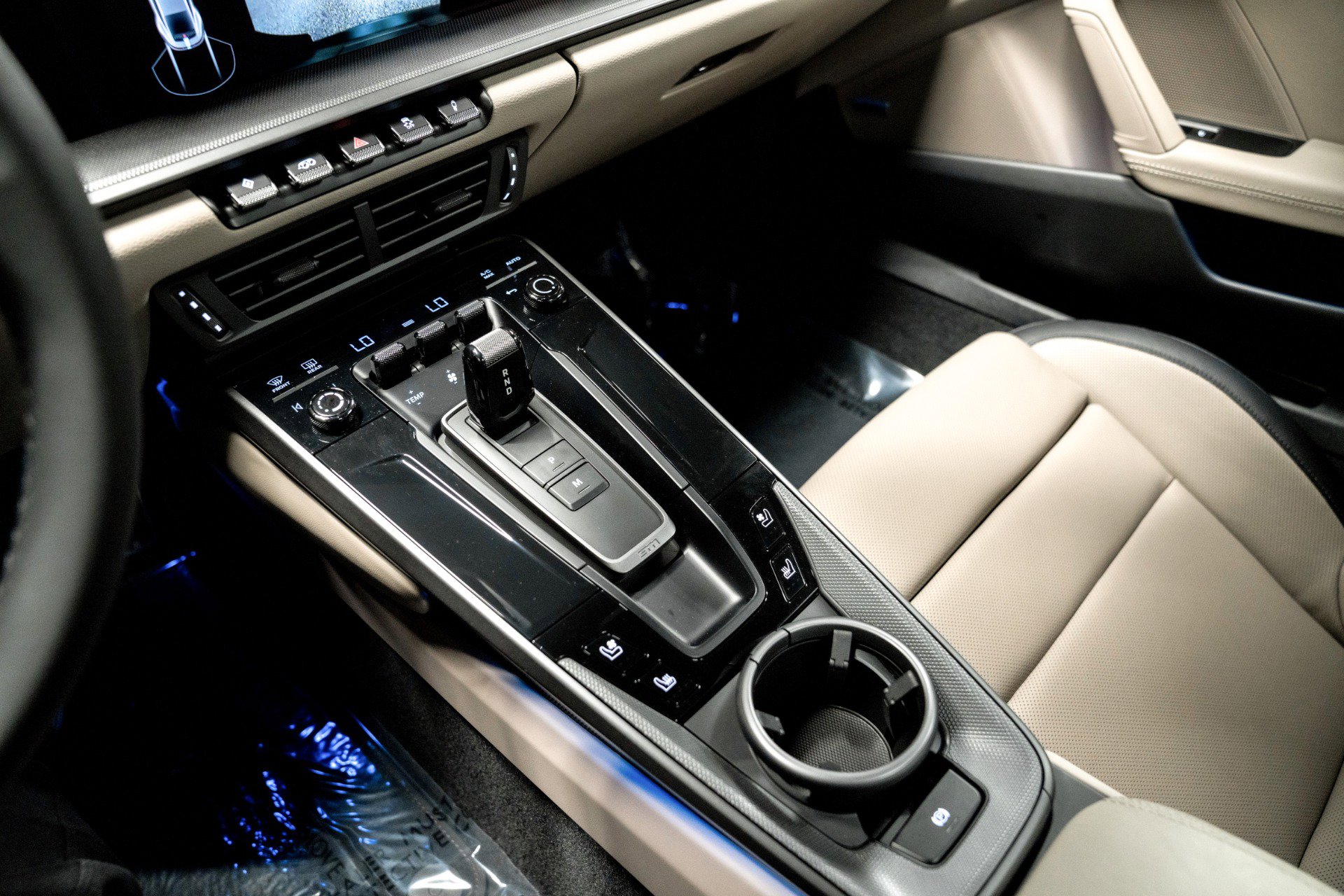 Used 2025 Porsche 911 Carrera image 33