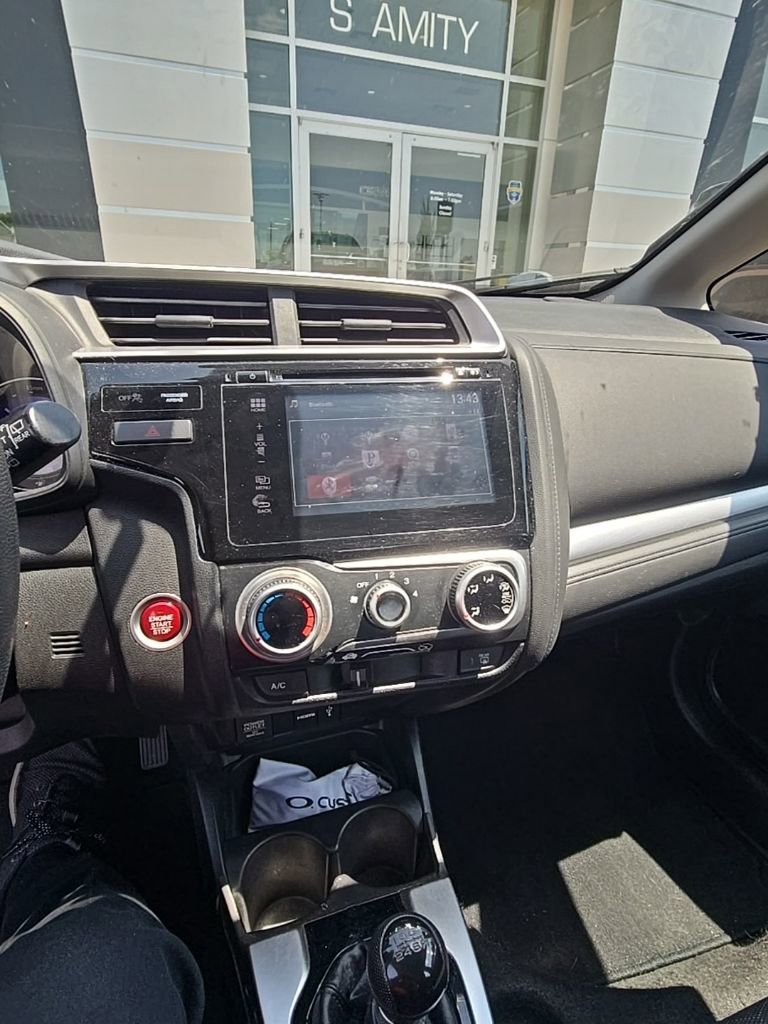 Used 2017 Honda Fit EX image 8