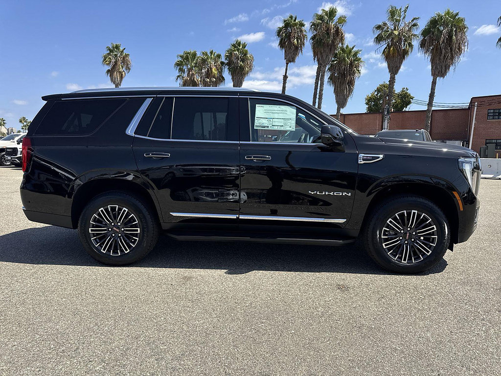 New 2027 GMC Yukon Elevation w/ Elevation Preferred Package RWD image 3