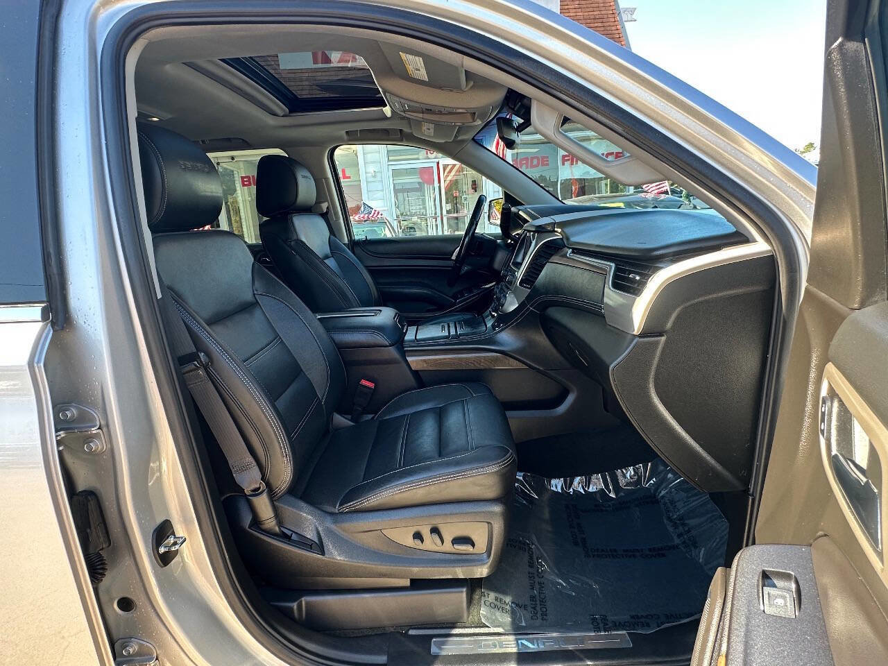 Used 2018 GMC Yukon Denali image 33