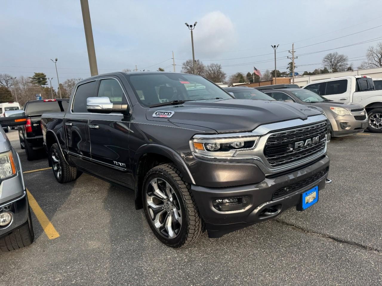 Used 2022 RAM 1500 Limited w/ Body Color Bumper Group image 8