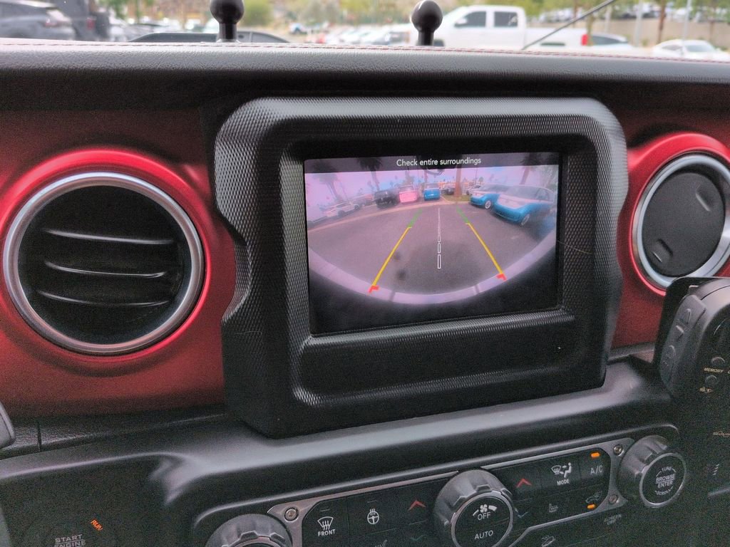 Used 2021 Jeep Wrangler Unlimited Rubicon w/ Cold Weather Group image 13