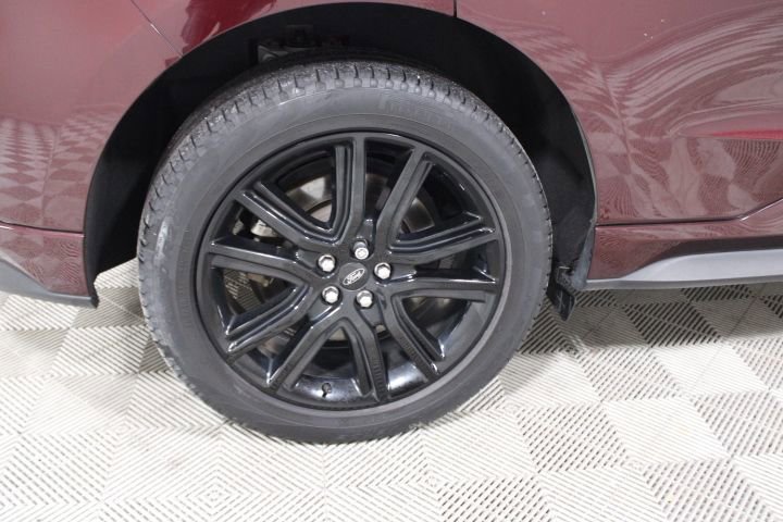 Used 2021 Ford Edge ST-Line image 40