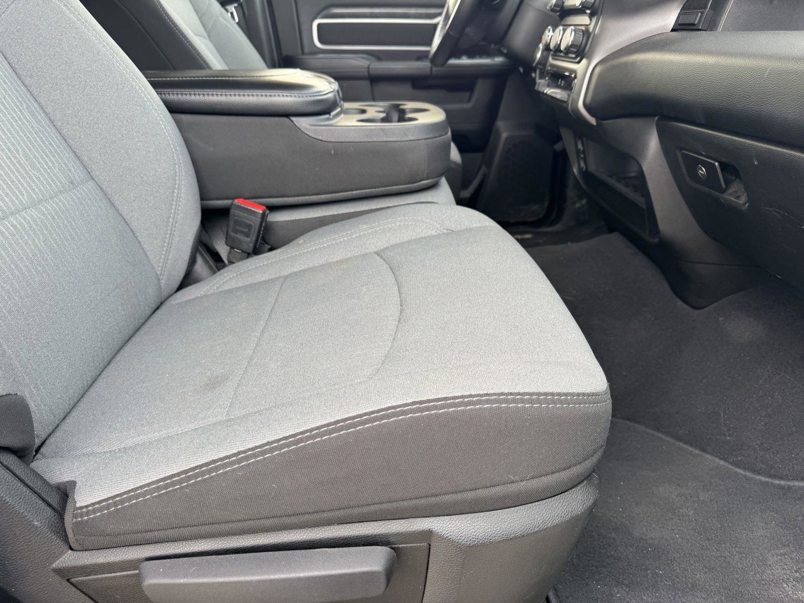 Used 2024 RAM 2500 Big Horn image 29