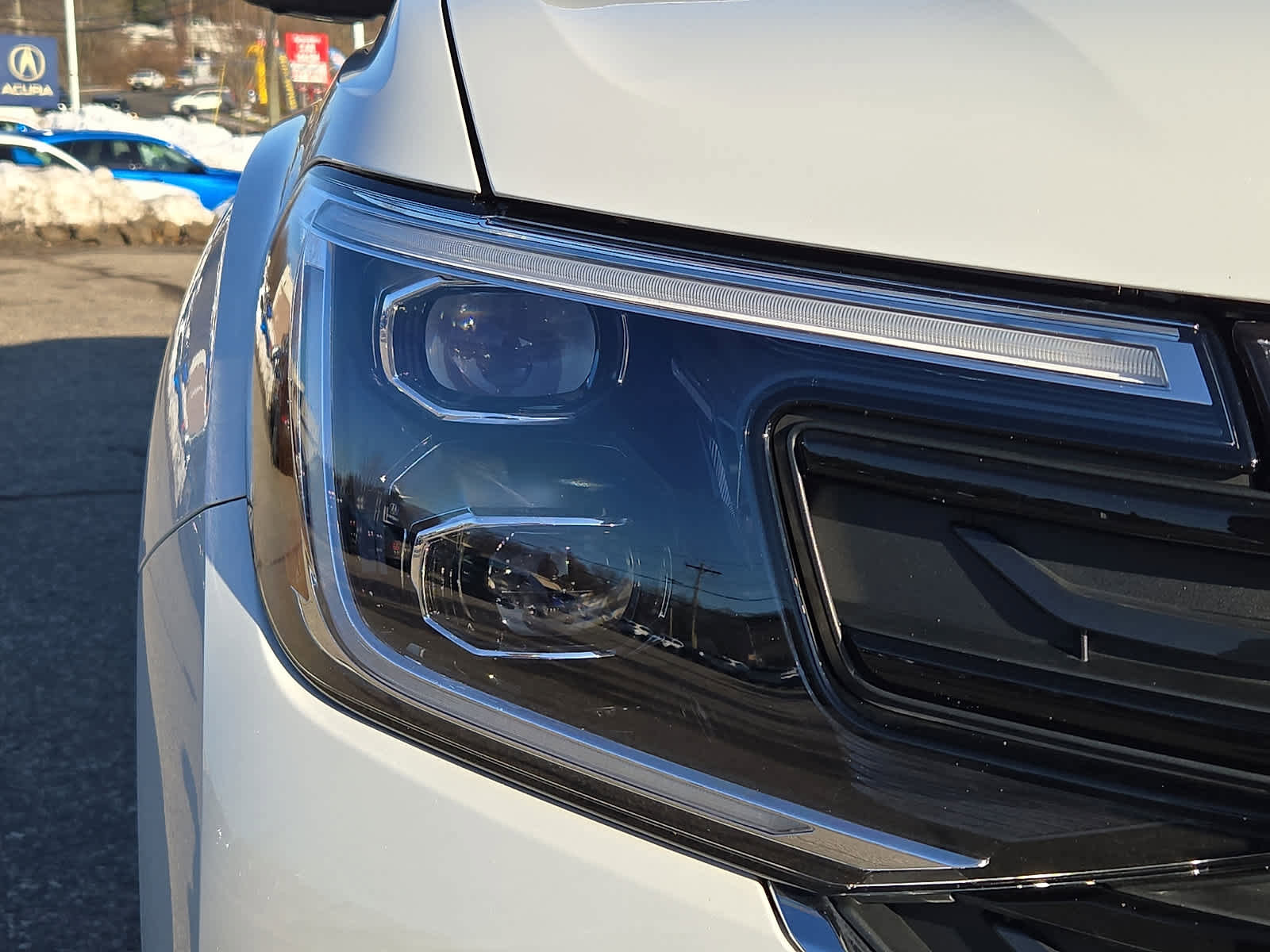 Used 2025 Volkswagen Atlas SEL Premium R-Line image 10