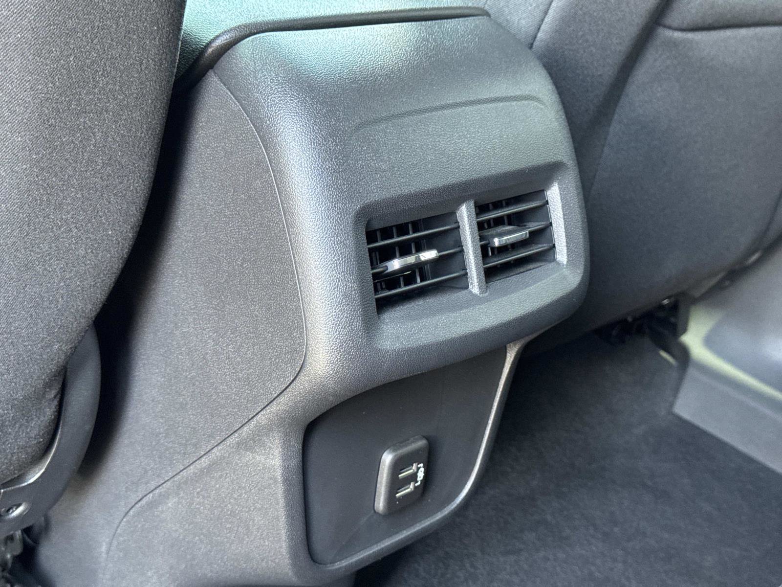 Used 2020 Chevrolet Equinox LT image 26