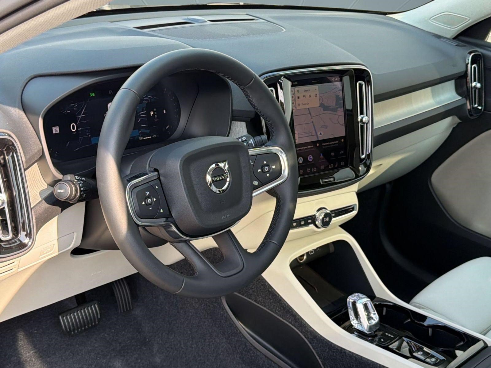 New 2026 Volvo XC40 B5 Plus w/ Protection Package Premier AWD/4WD image 4
