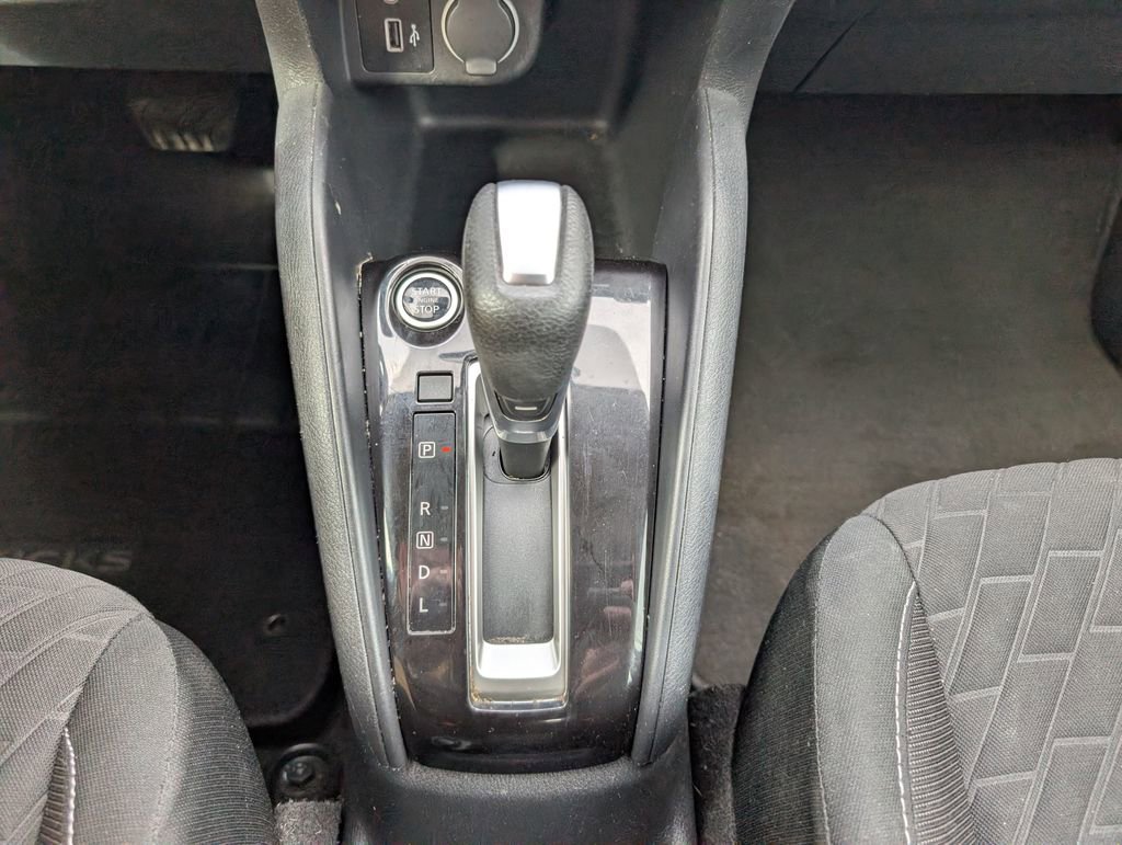 Used 2021 Nissan Kicks S image 23