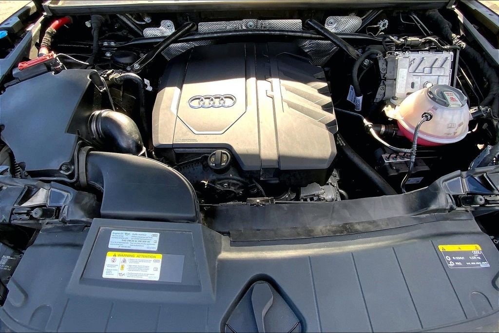 Used 2022 Audi Q5 2.0T Premium w/ Convenience Package image 29