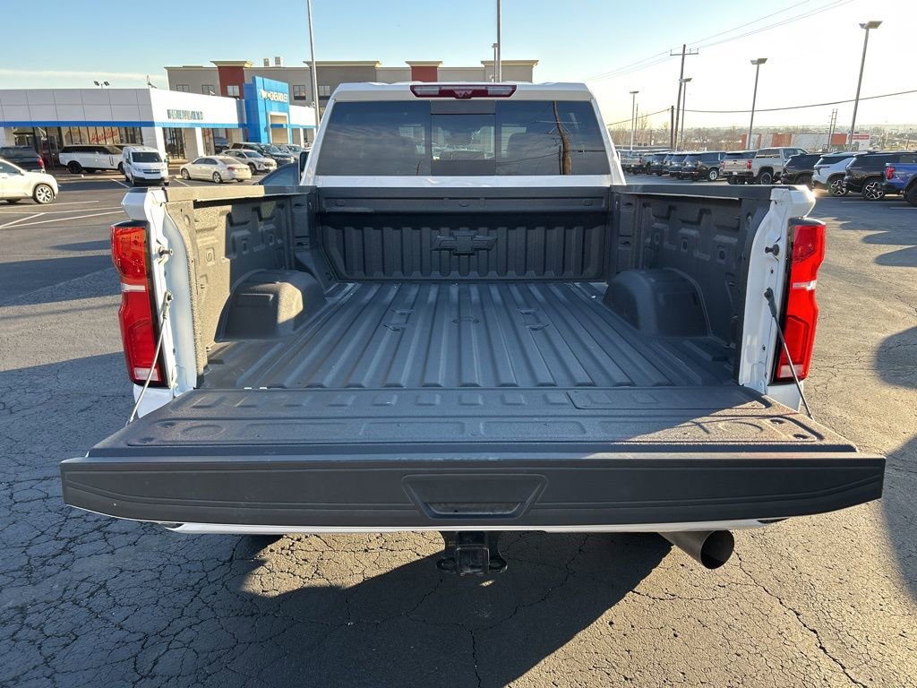 Used 2025 Chevrolet Silverado 2500 High Country w/ Technology Package image 45