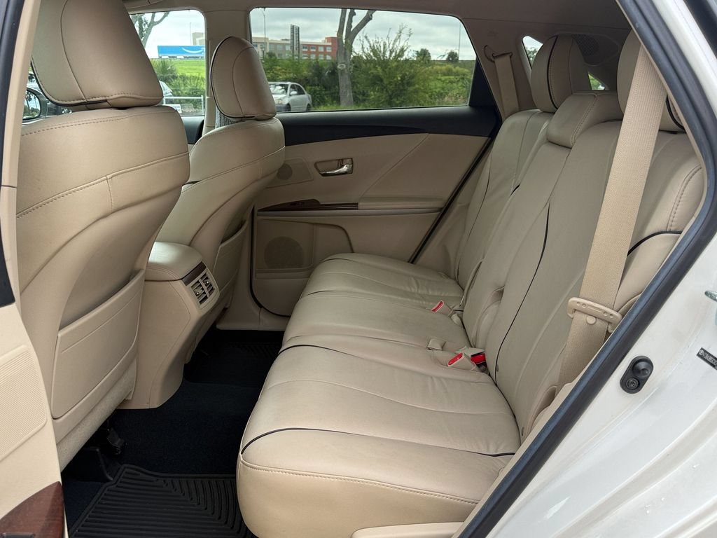 Used 2012 Toyota Venza XLE w/ XLE Premium Pkg AWD/4WD image 13