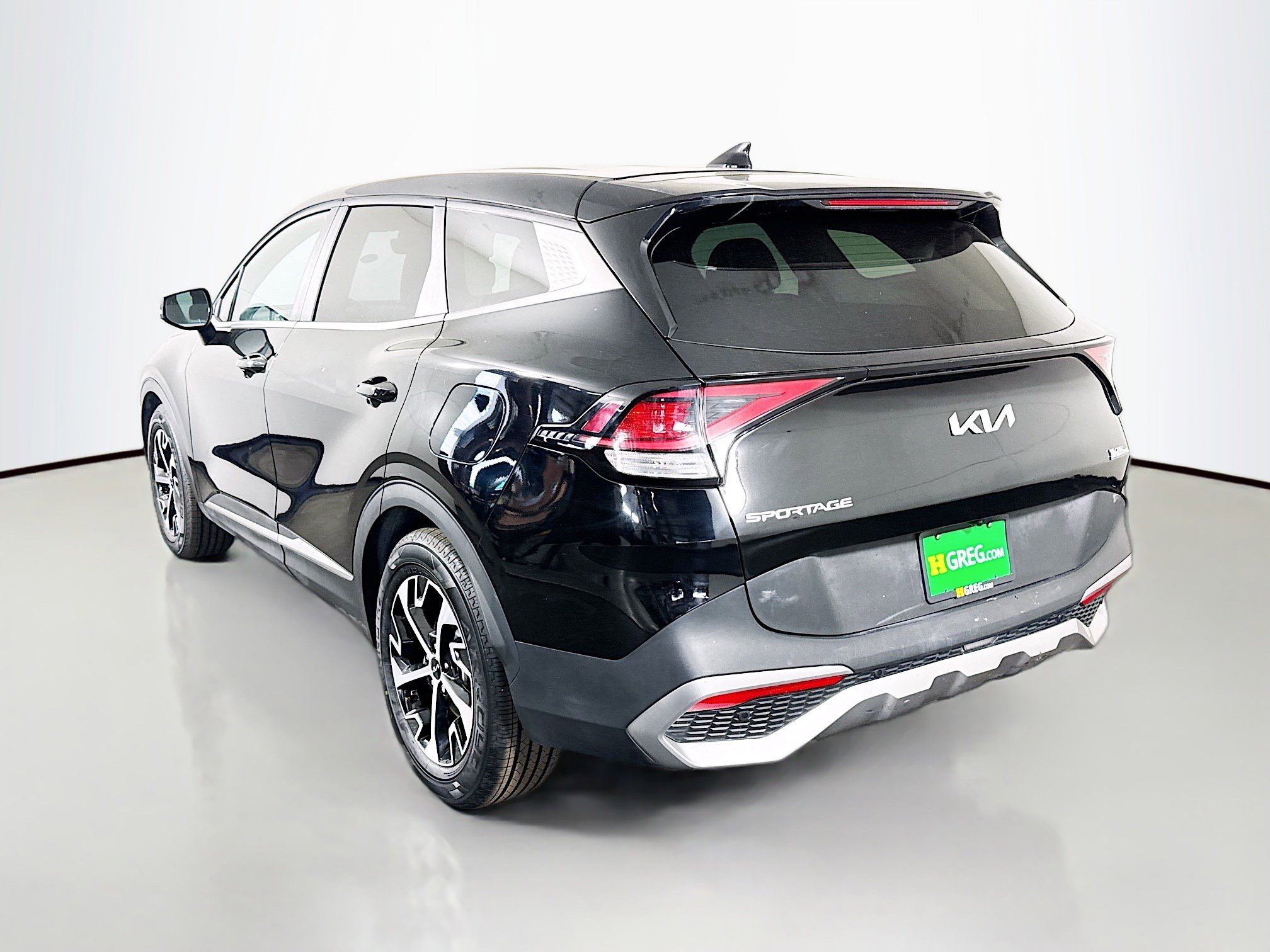 Used 2023 Kia Sportage EX image 7