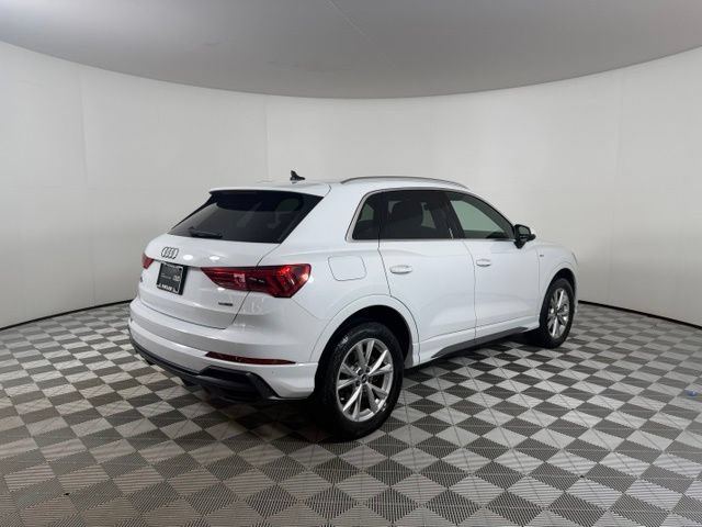 Certified 2021 Audi Q3 2.0T Premium AWD/4WD image 8