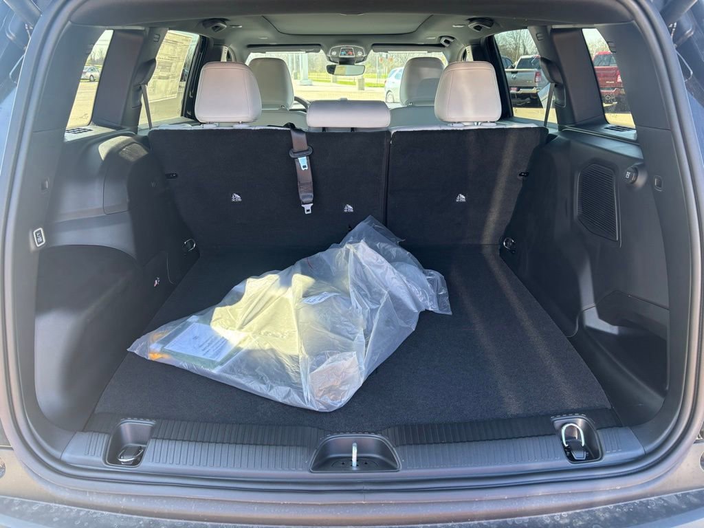 New 2026 Jeep Cherokee Limited AWD/4WD image 11