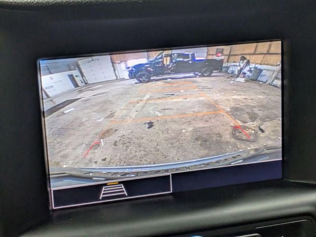 Used 2023 GMC Terrain SLE w/ Driver Convenience Package image 21