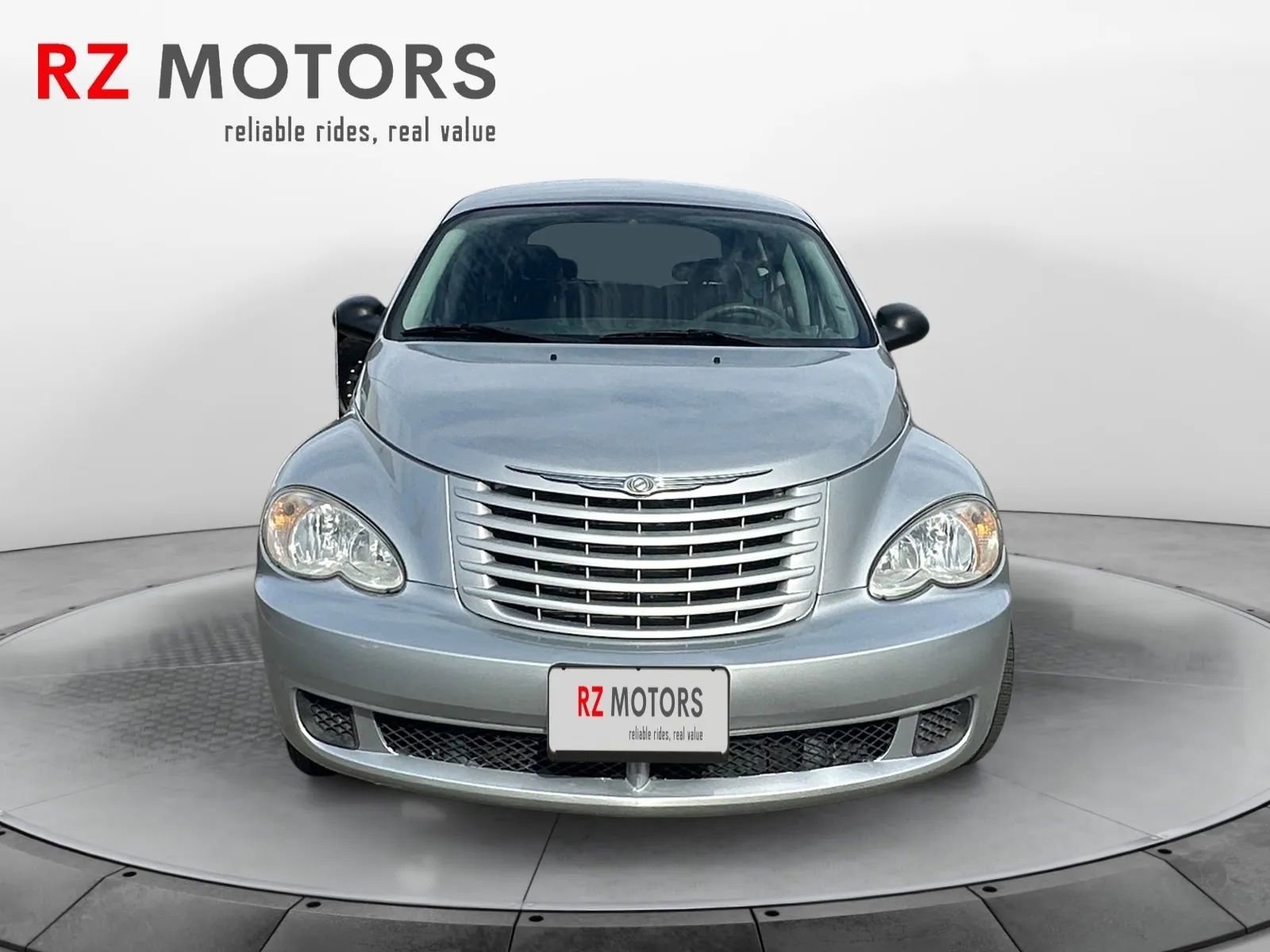 Used 2009 Chrysler PT Cruiser FWD image 8