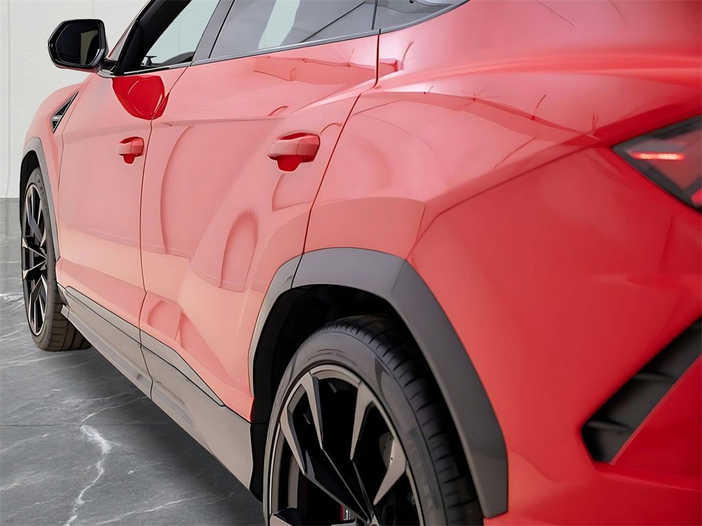 Used 2022 Lamborghini Urus image 23