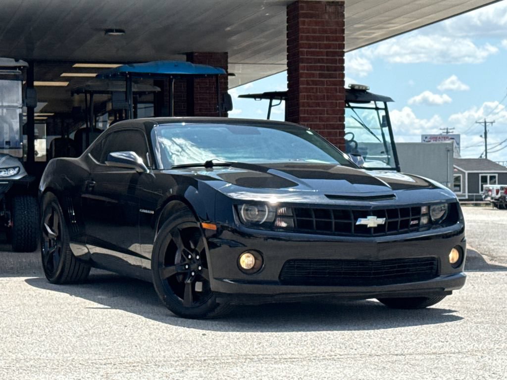 Used 2010 Chevrolet Camaro SS w/ RS Package RWD image 1