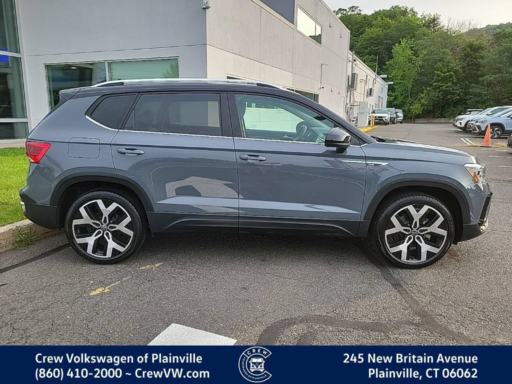 Certified 2023 Volkswagen Taos SEL AWD/4WD image 34