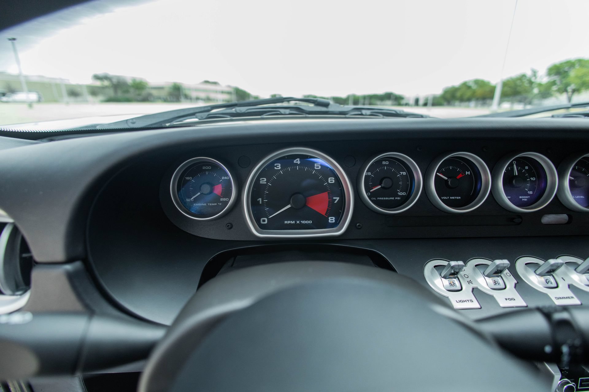 Used 2006 Ford GT RWD image 59