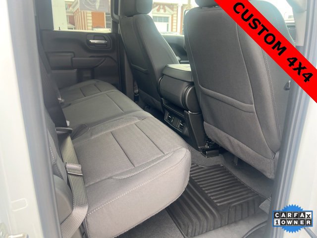 Used 2024 Chevrolet Silverado 2500 Custom w/ Custom Value Package image 13