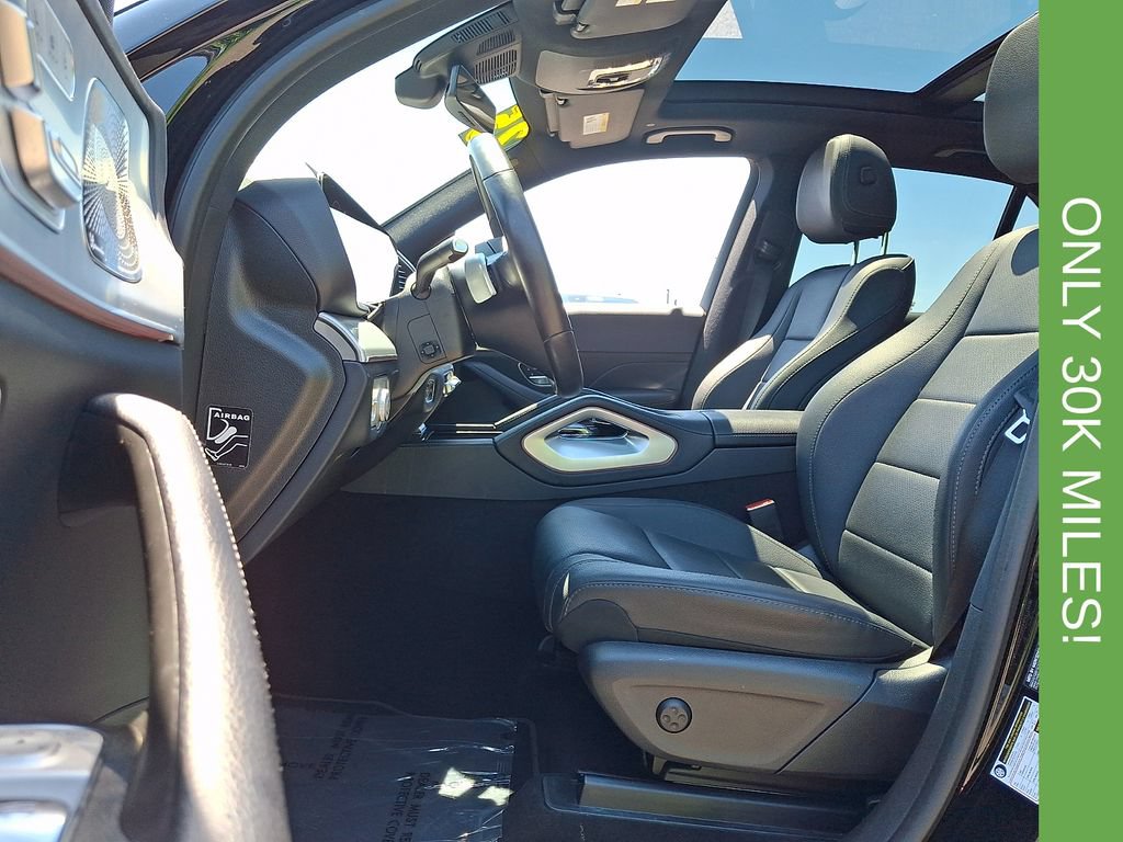 Used 2025 Mercedes-Benz GLE 350 4MATIC w/ Driver Assistance Package image 13