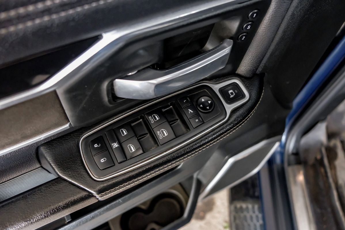 Used 2020 RAM 3500 Laramie w/ Night Edition AWD/4WD image 44