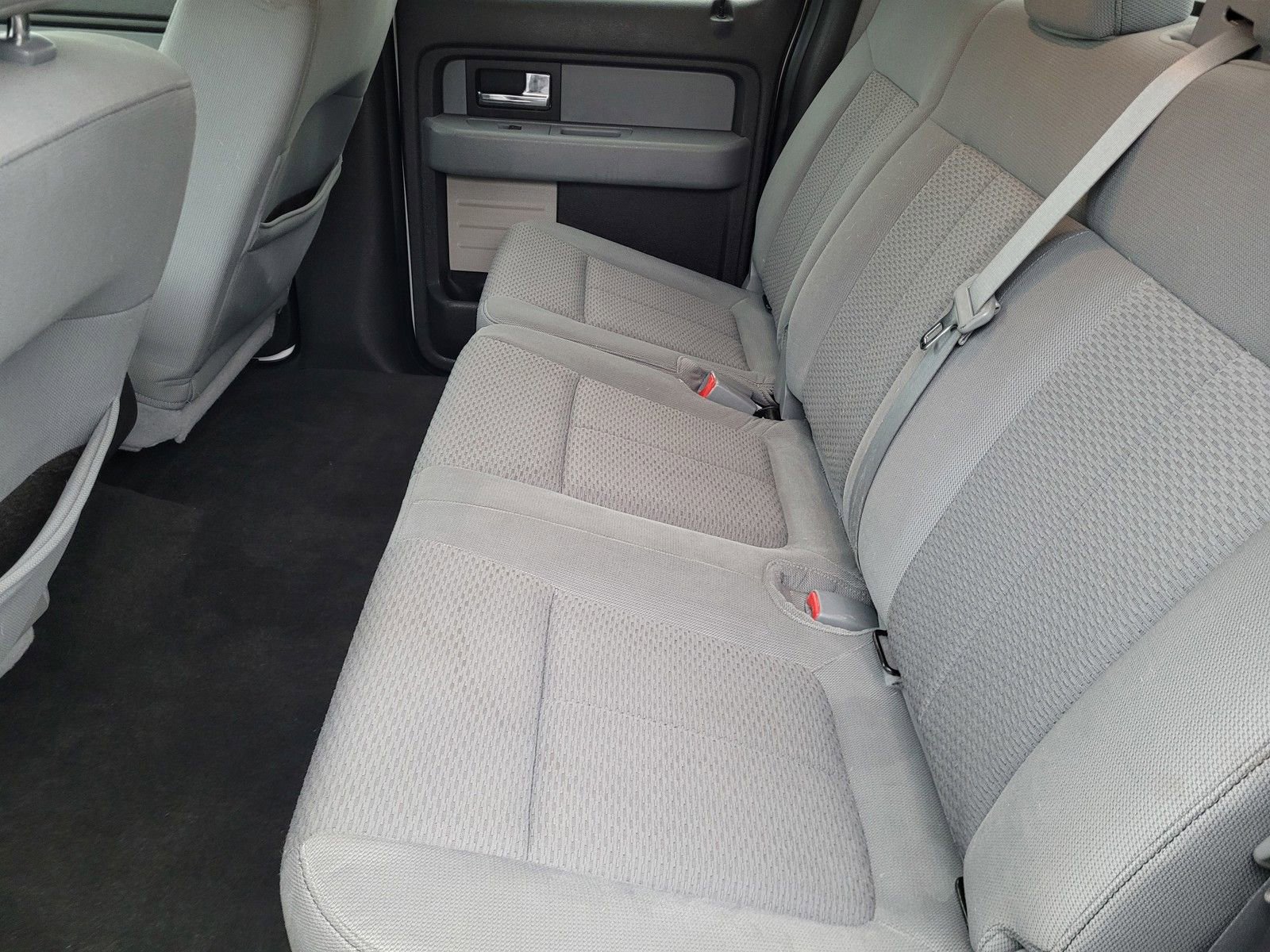 Used 2013 Ford F150 XLT w/ Luxury Equipment Group image 15