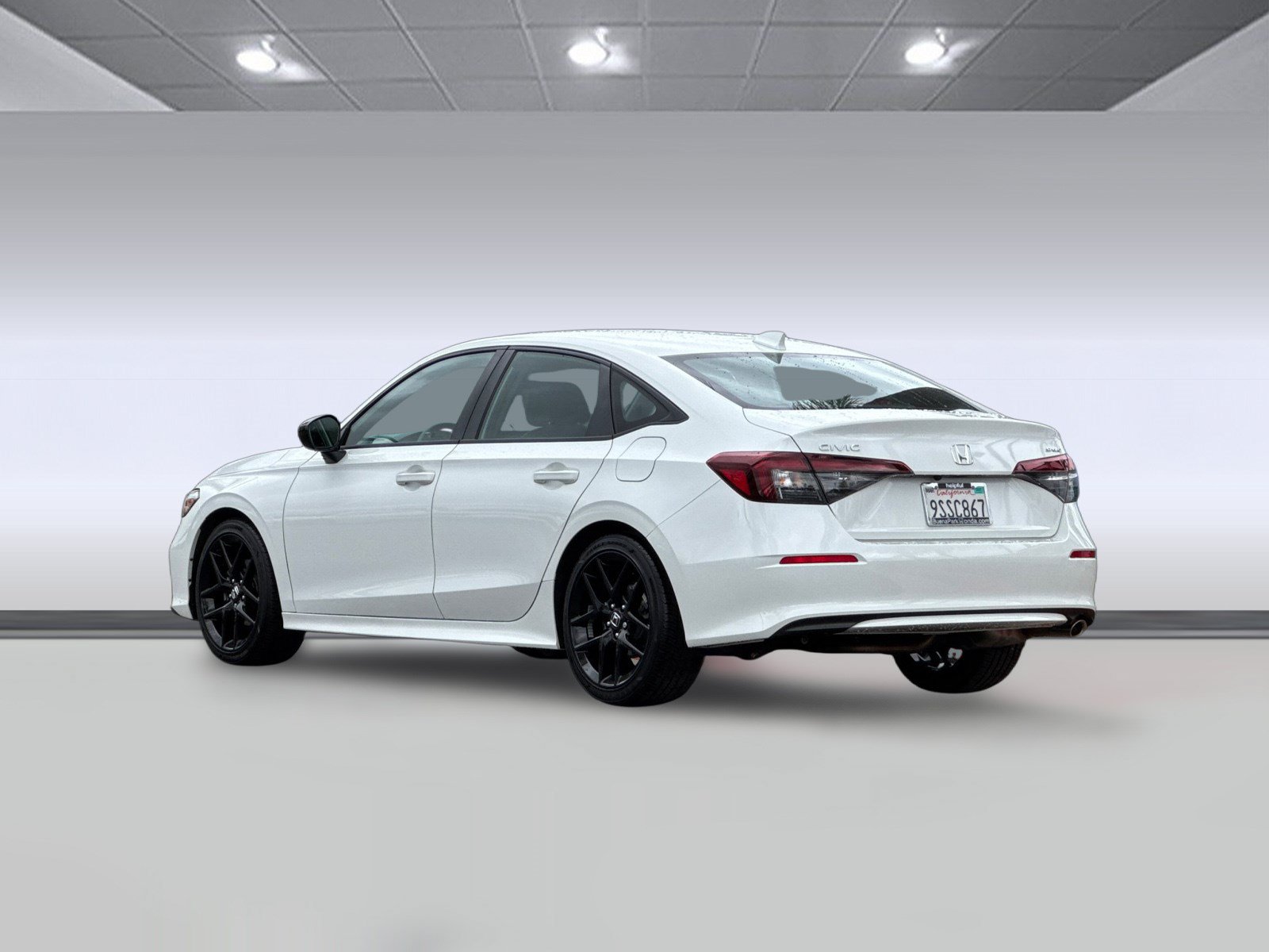 Used 2025 Honda Civic Sport image 3